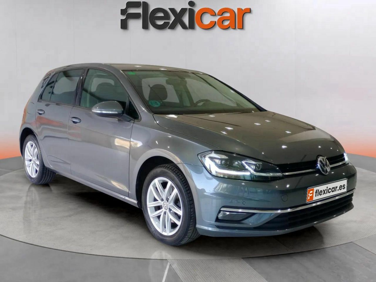 Foto volkswagen golf 2019 /