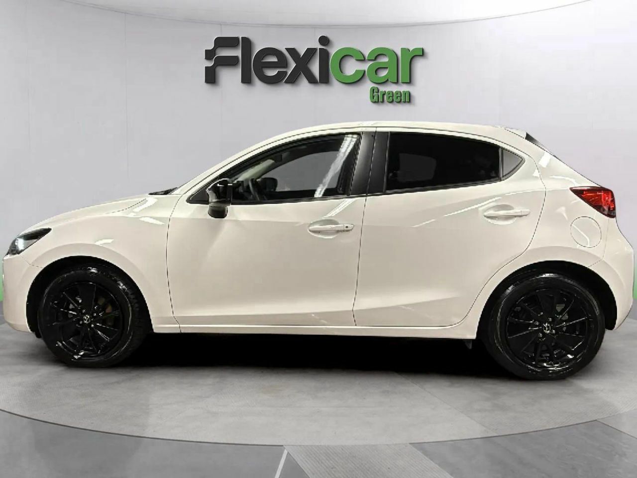 mazda 2 2024 / foto grande (3)