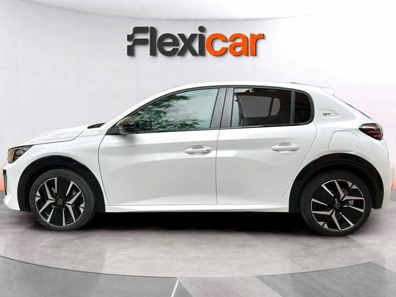 peugeot 208 2024 / foto grande (3)