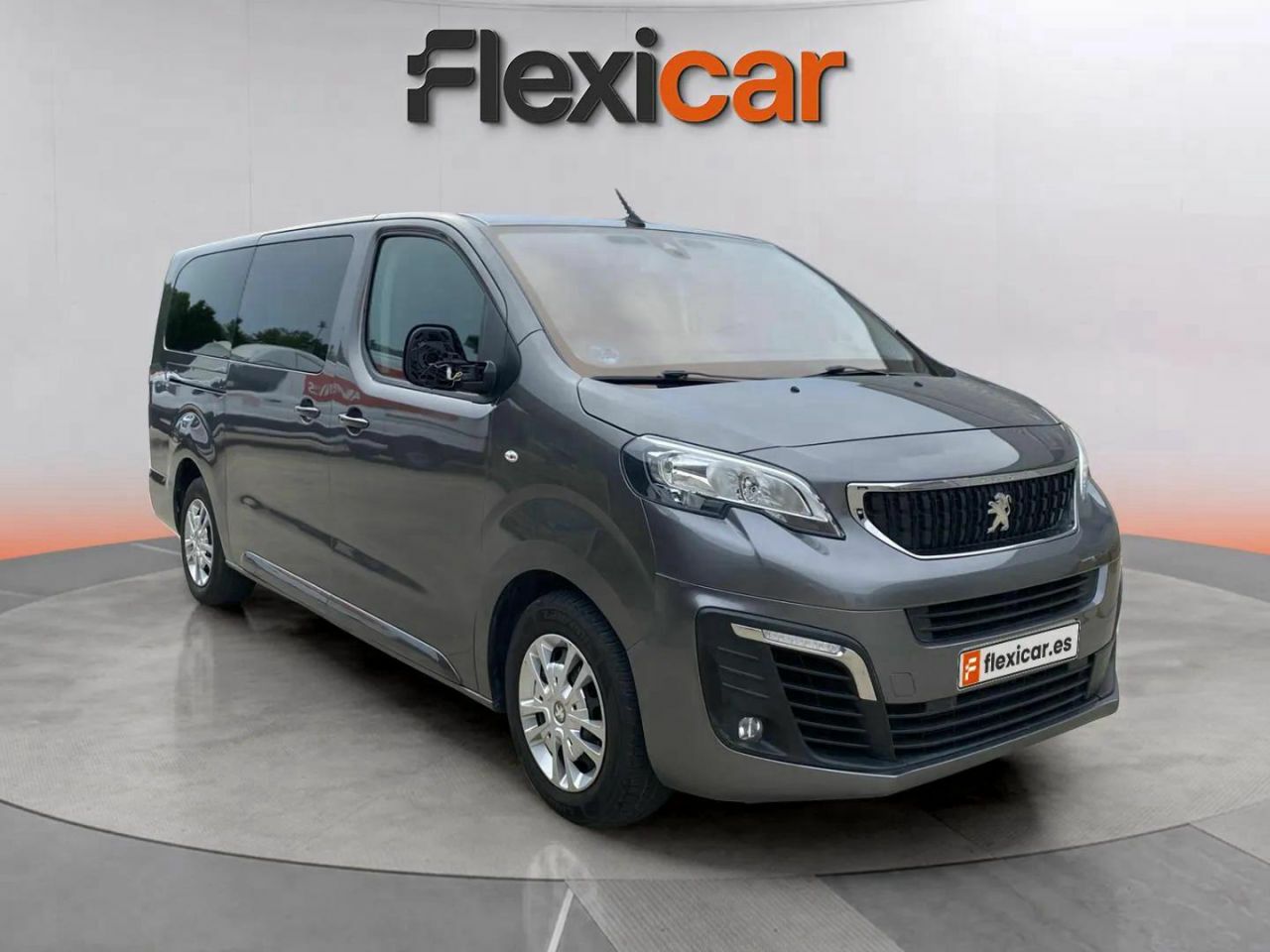 Foto peugeot traveller 2018 /