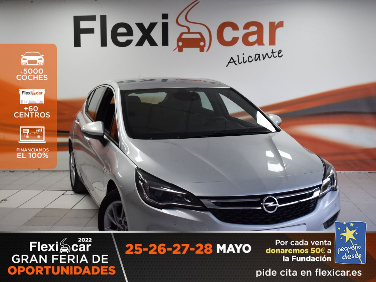 Opel Astra ocasión segunda mano 2018 Gasolina por 16.490€ en Barcelona