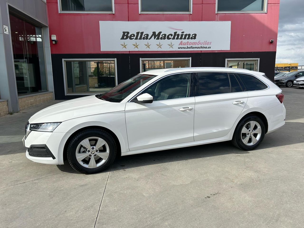 skoda octavia 2021 / foto grande (2)