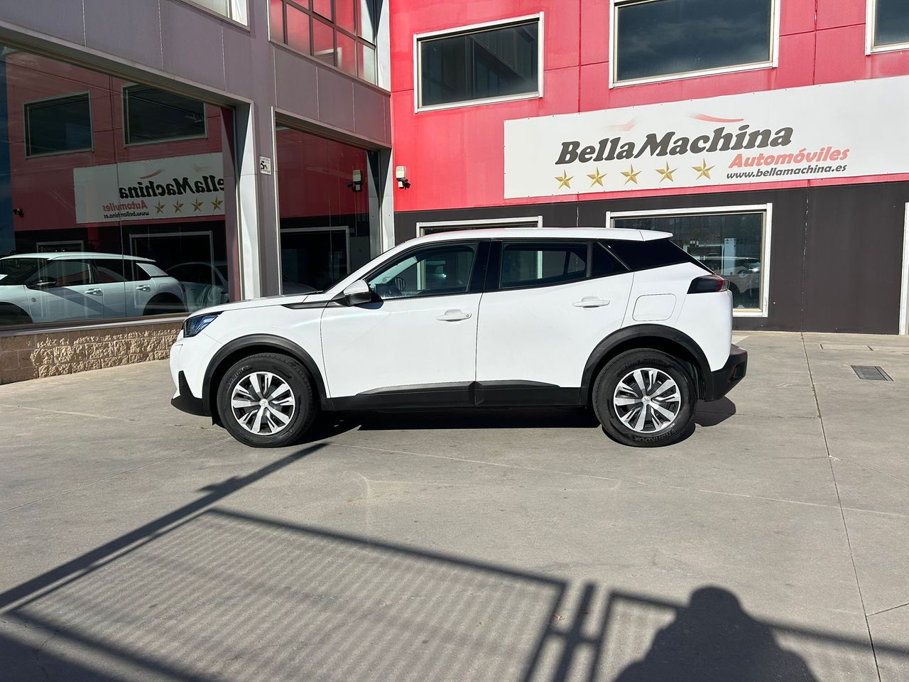 peugeot 2008 2021 / foto grande (3)