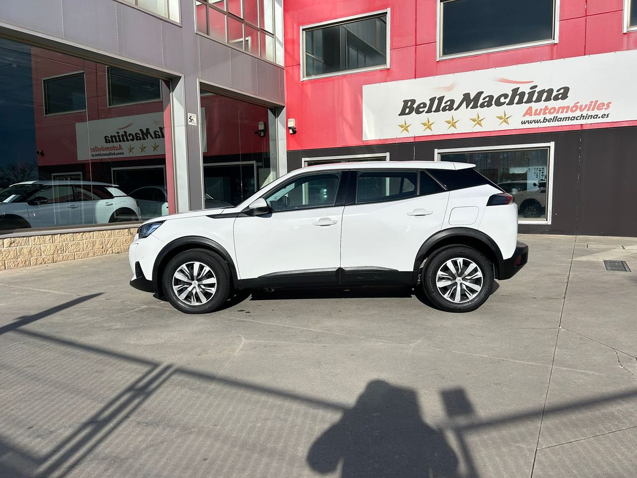 peugeot 2008 2021 / foto grande (3)