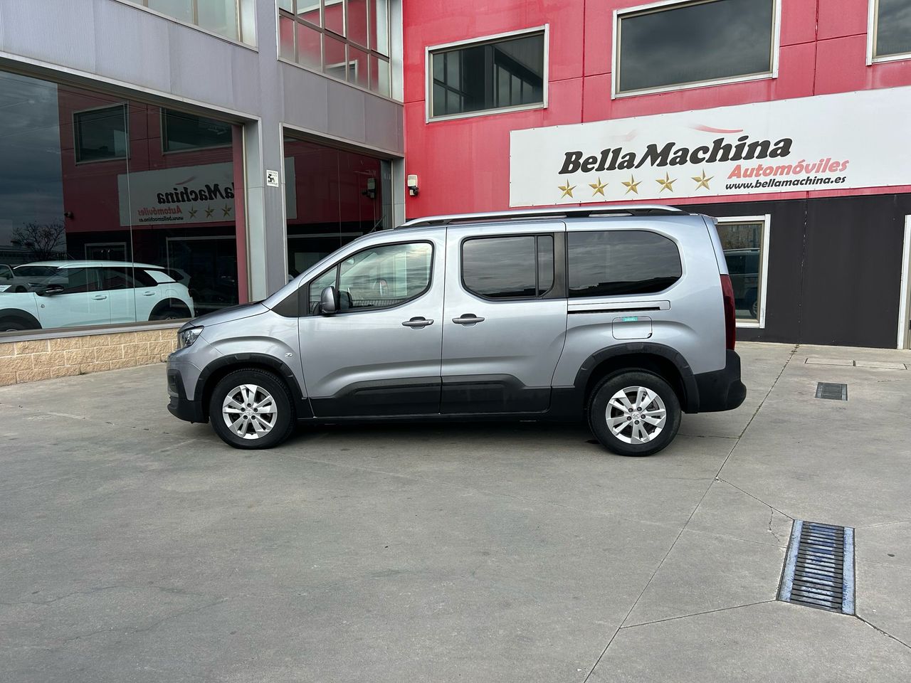 peugeot rifter 2021 / foto grande (2)