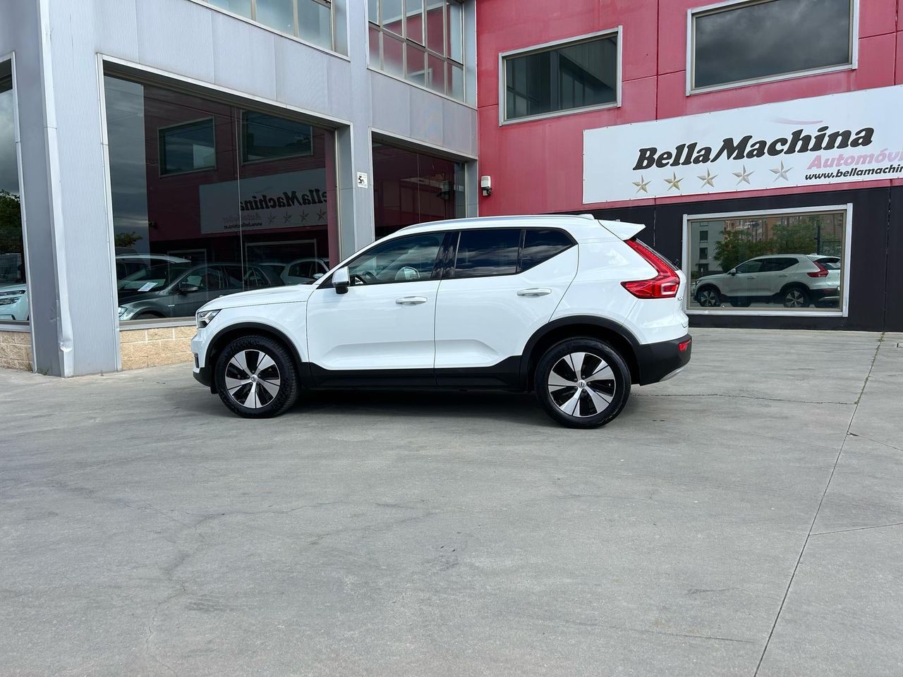 volvo xc40 2021 / foto grande (3)
