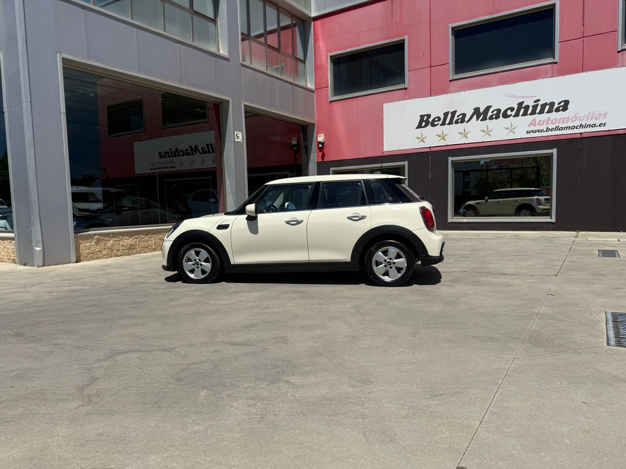 mini mini 2022 / foto grande (3)