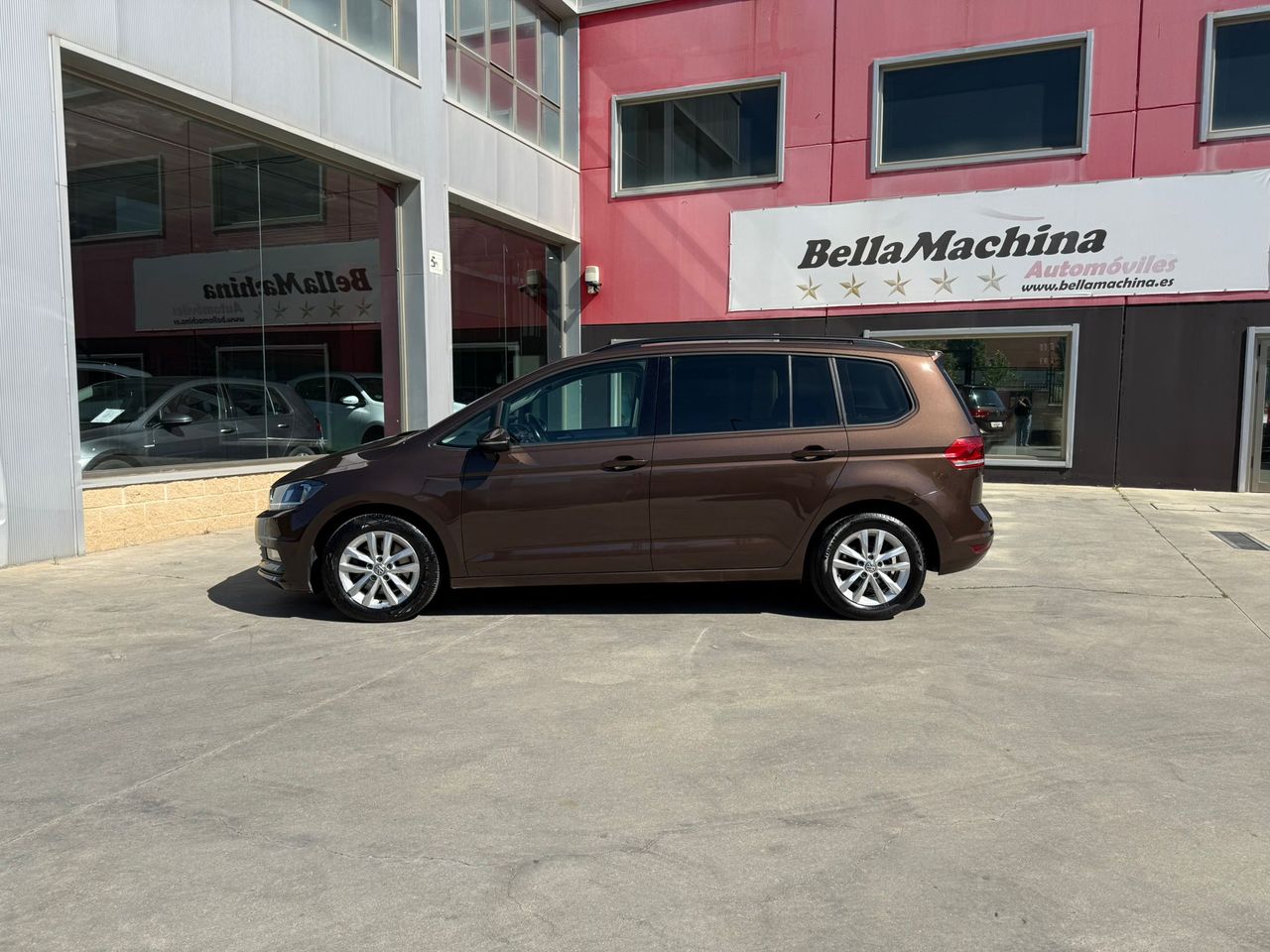 volkswagen touran 2017 / foto grande (3)