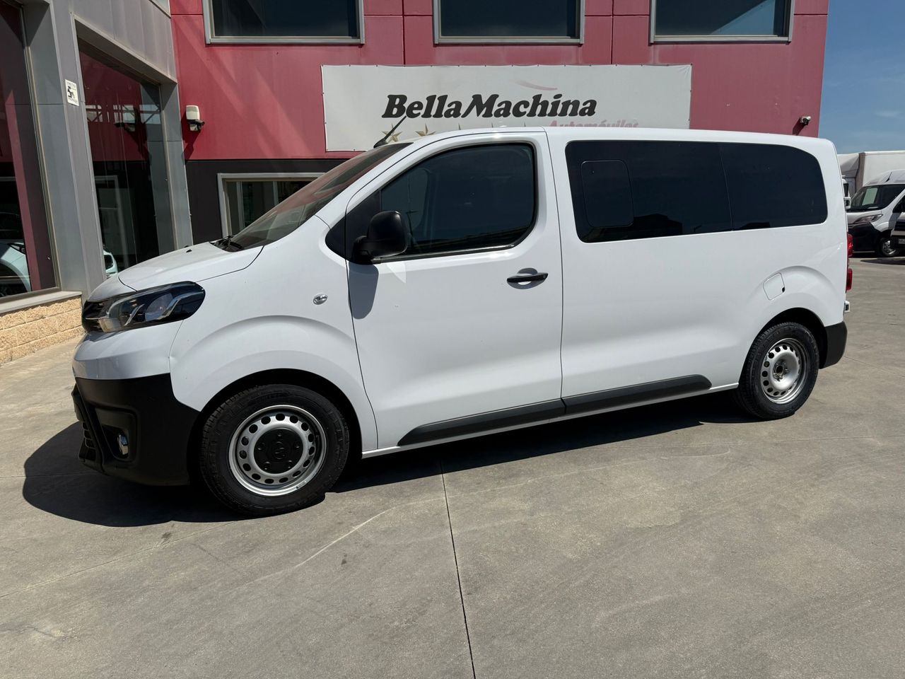 toyota proace 2023 / foto grande (2)