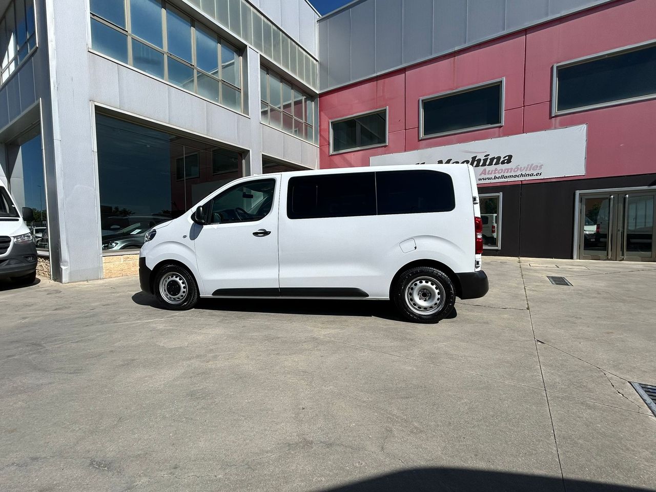 toyota proace 2023 / foto grande (3)