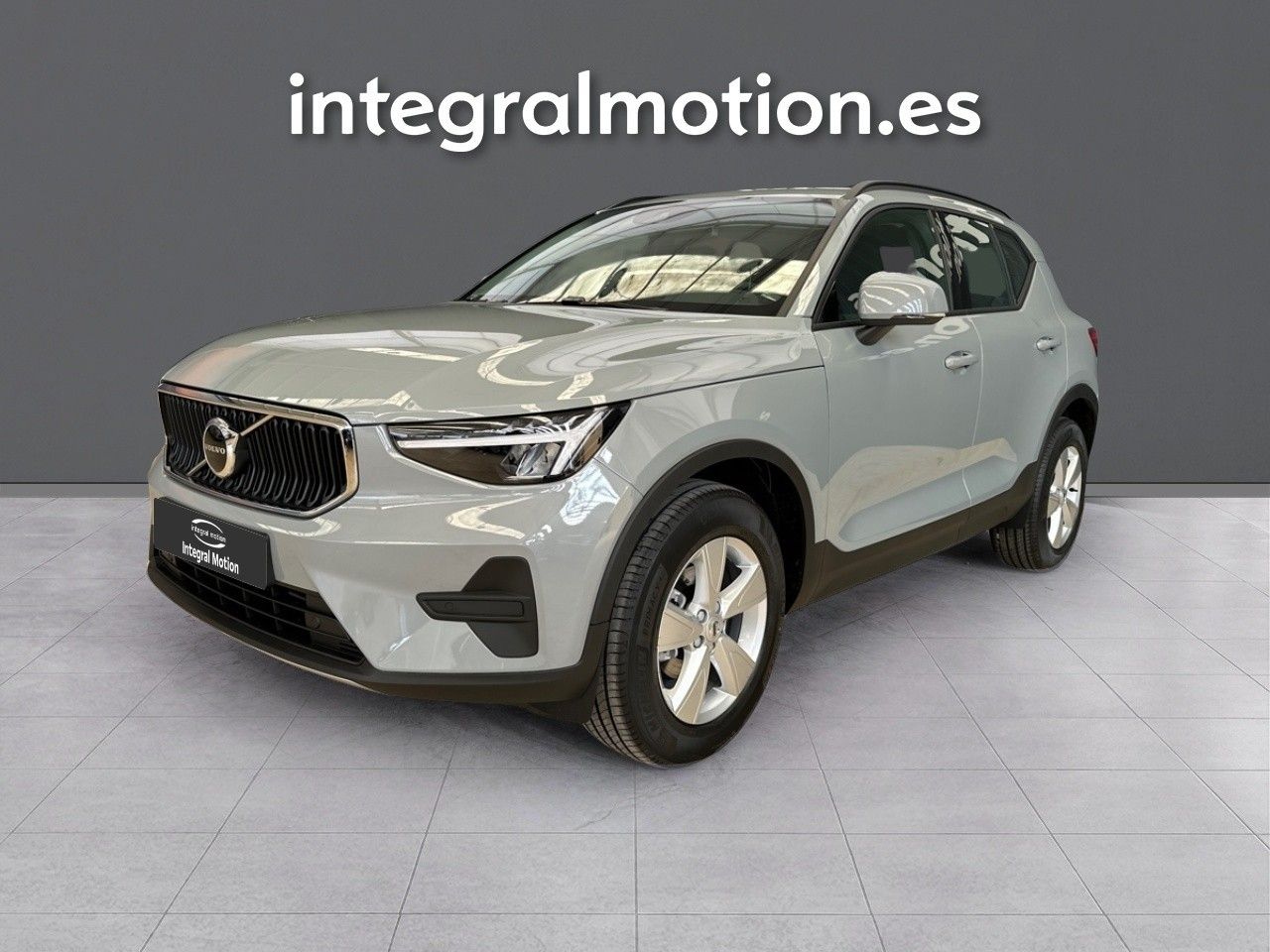 volvo xc40 2024 /