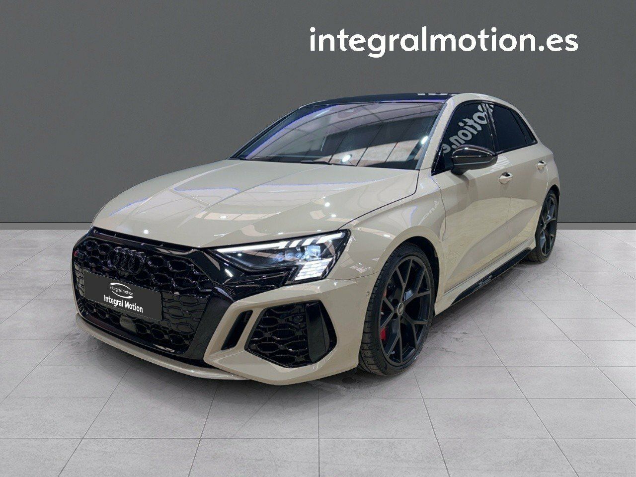 audi rs3 2024 /