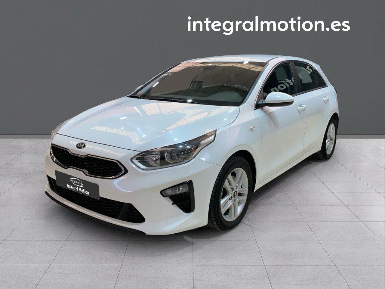 kia ceed 2021 /