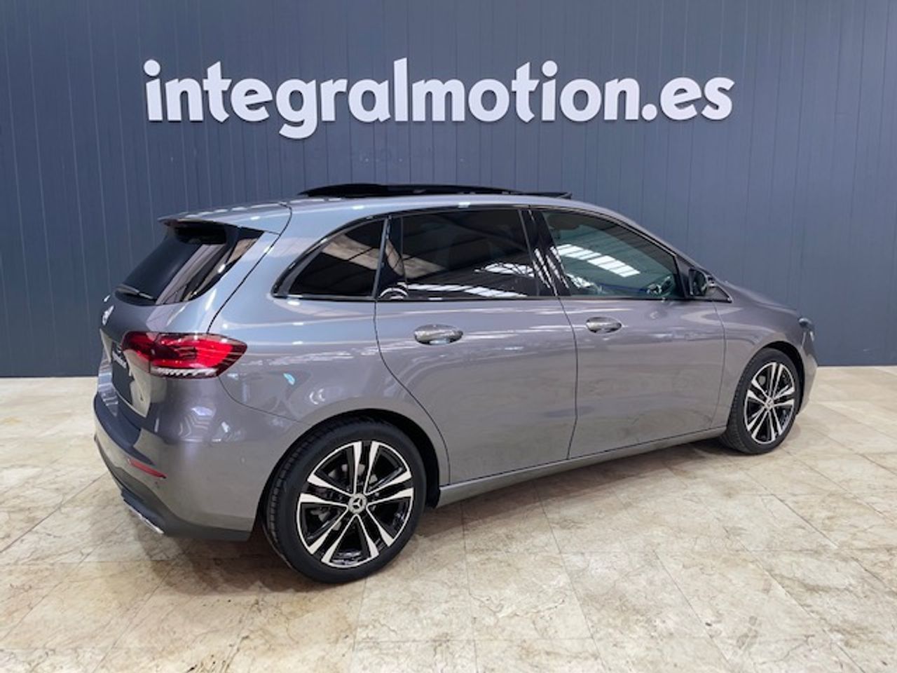 mercedes clase b 2019 / foto grande (3)