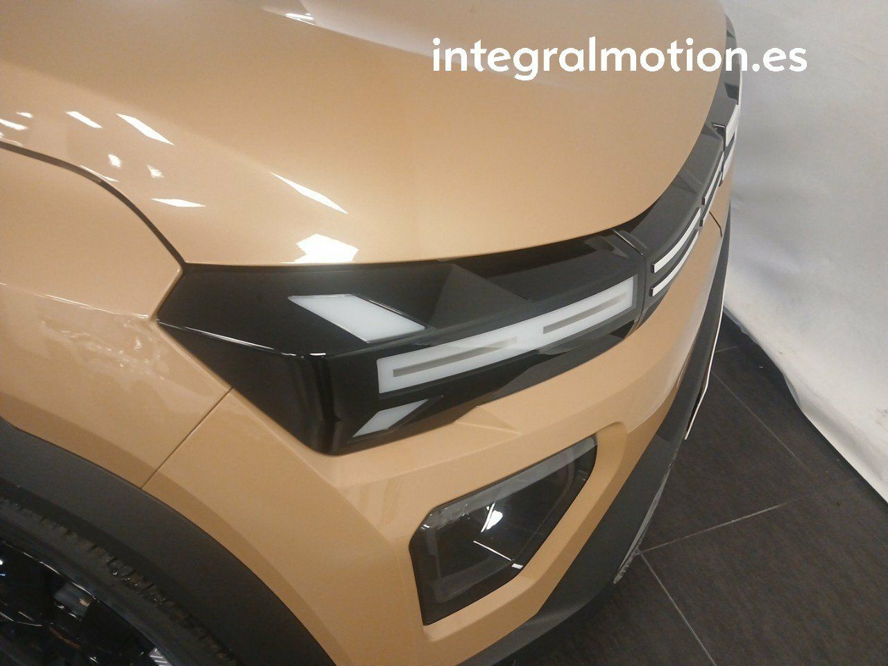 dacia spring 2024 / foto grande (3)