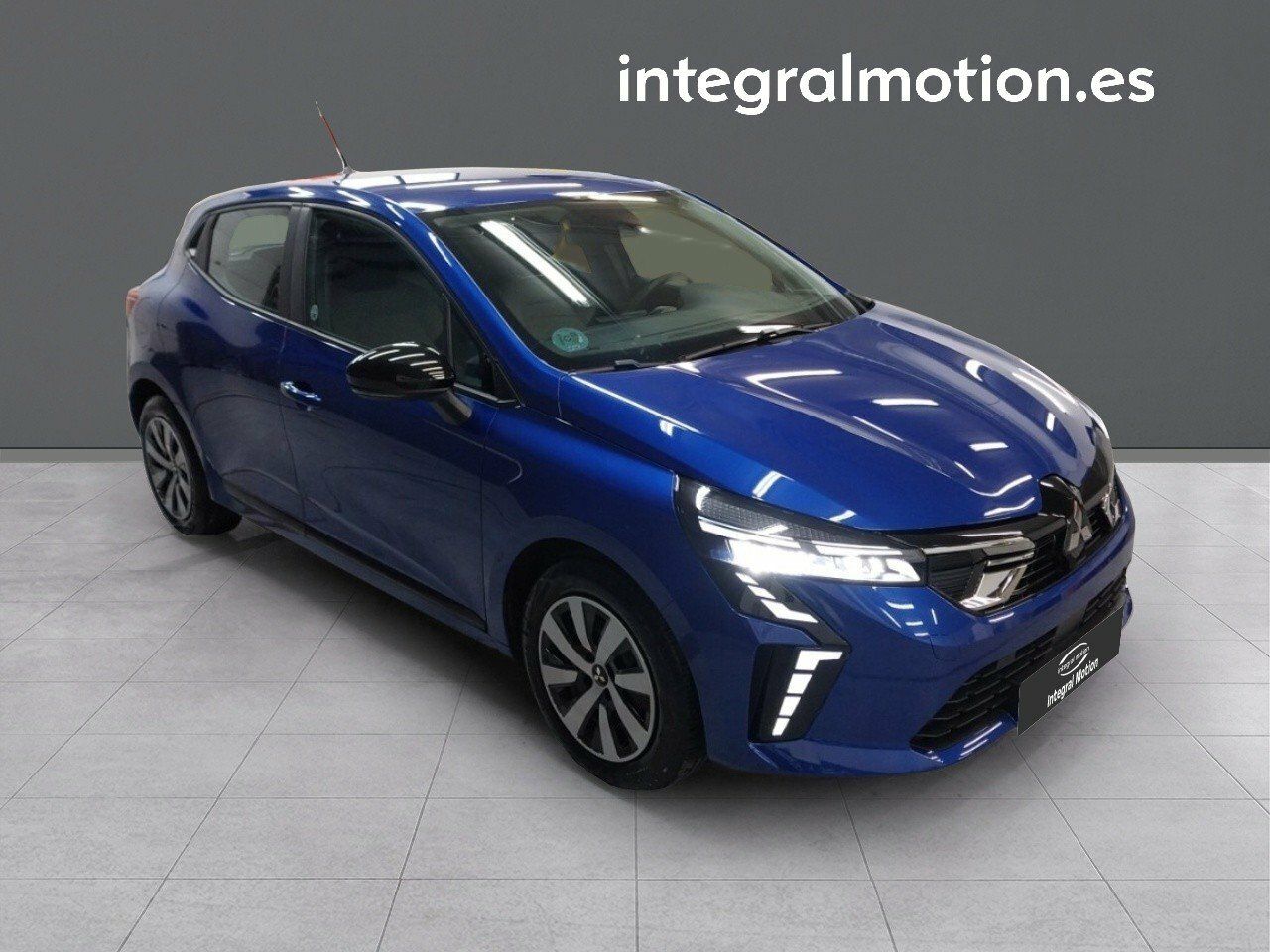 mitsubishi colt 2024 / foto grande (3)
