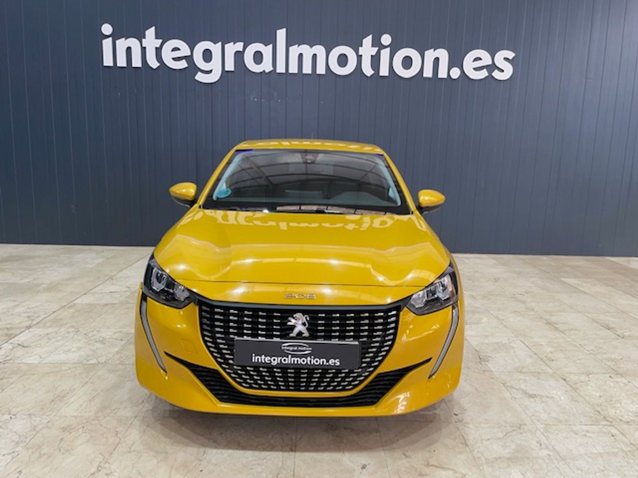 peugeot 208 2021 / foto grande (2)