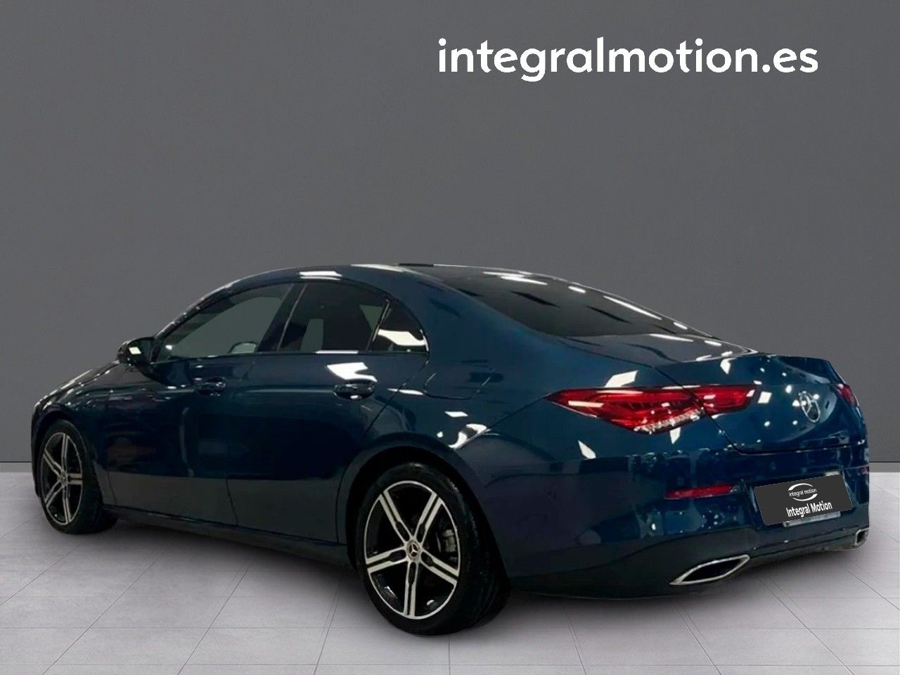 mercedes cla 2023 / foto grande (3)