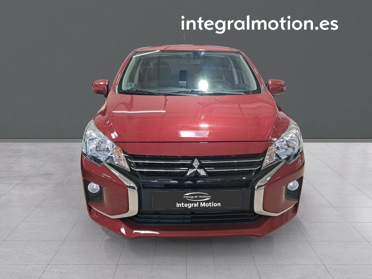 mitsubishi space star 2024 / foto grande (2)