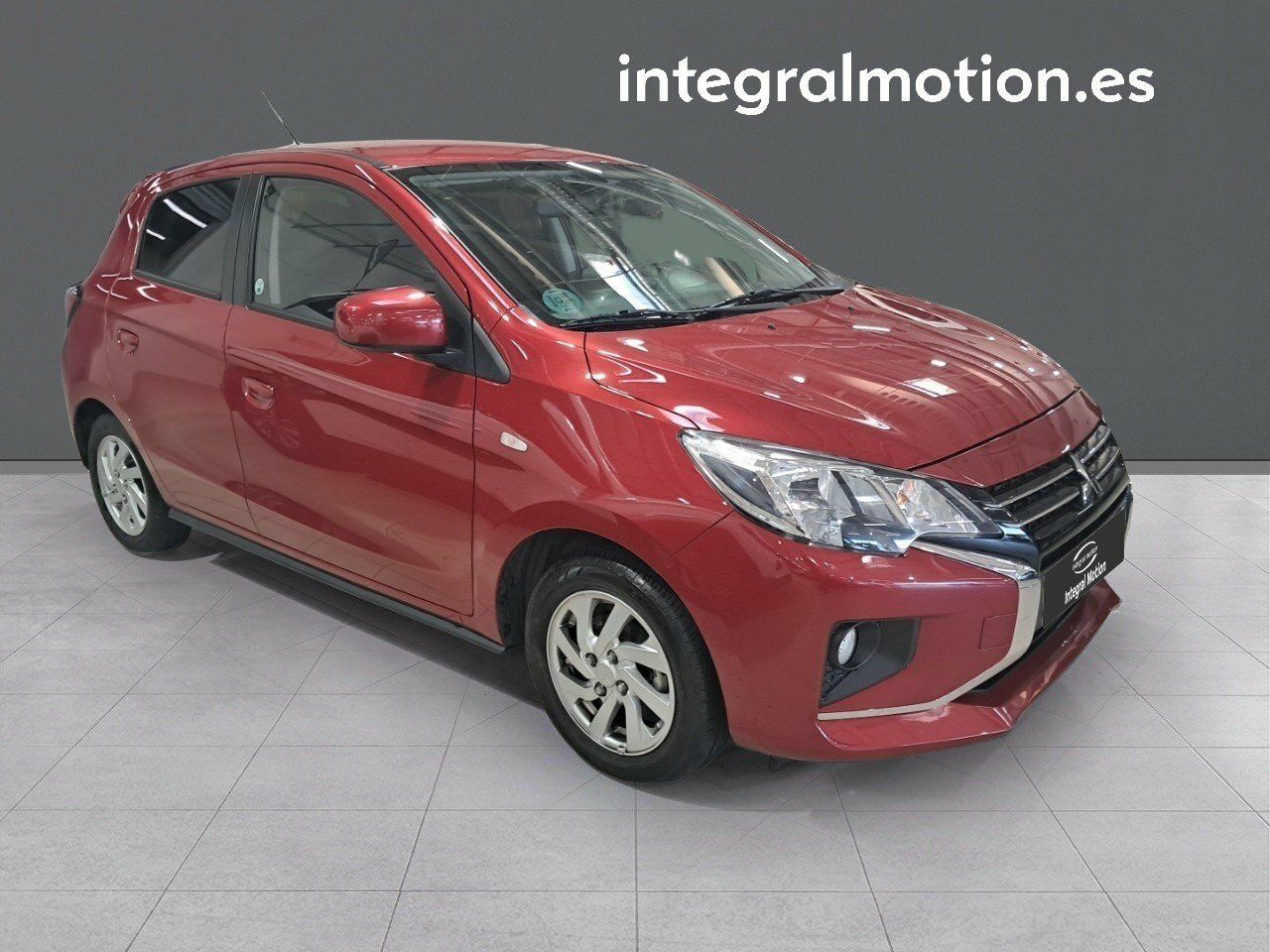 mitsubishi space star 2024 / foto grande (3)