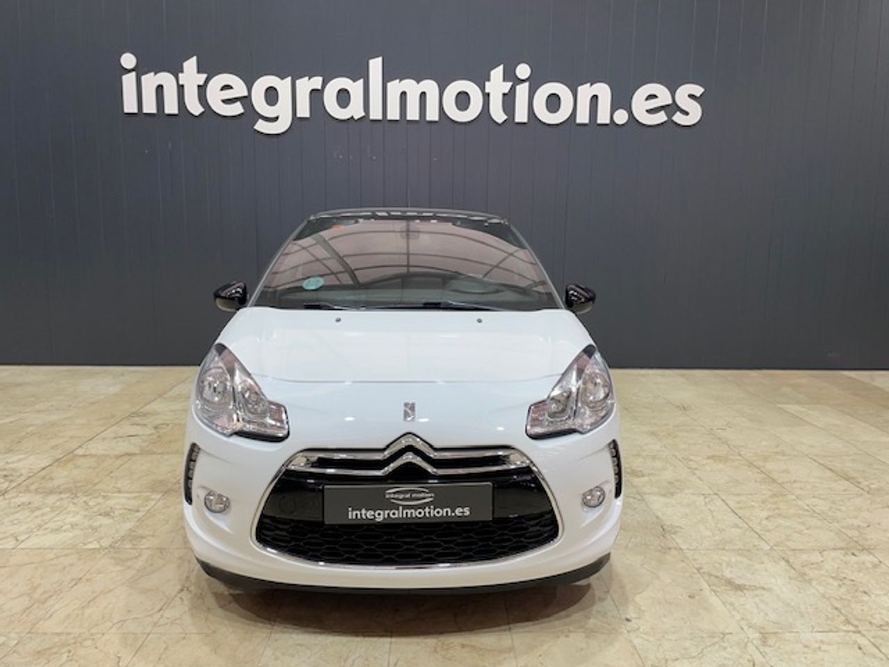 ds automobiles ds 3 2016 / foto grande (2)