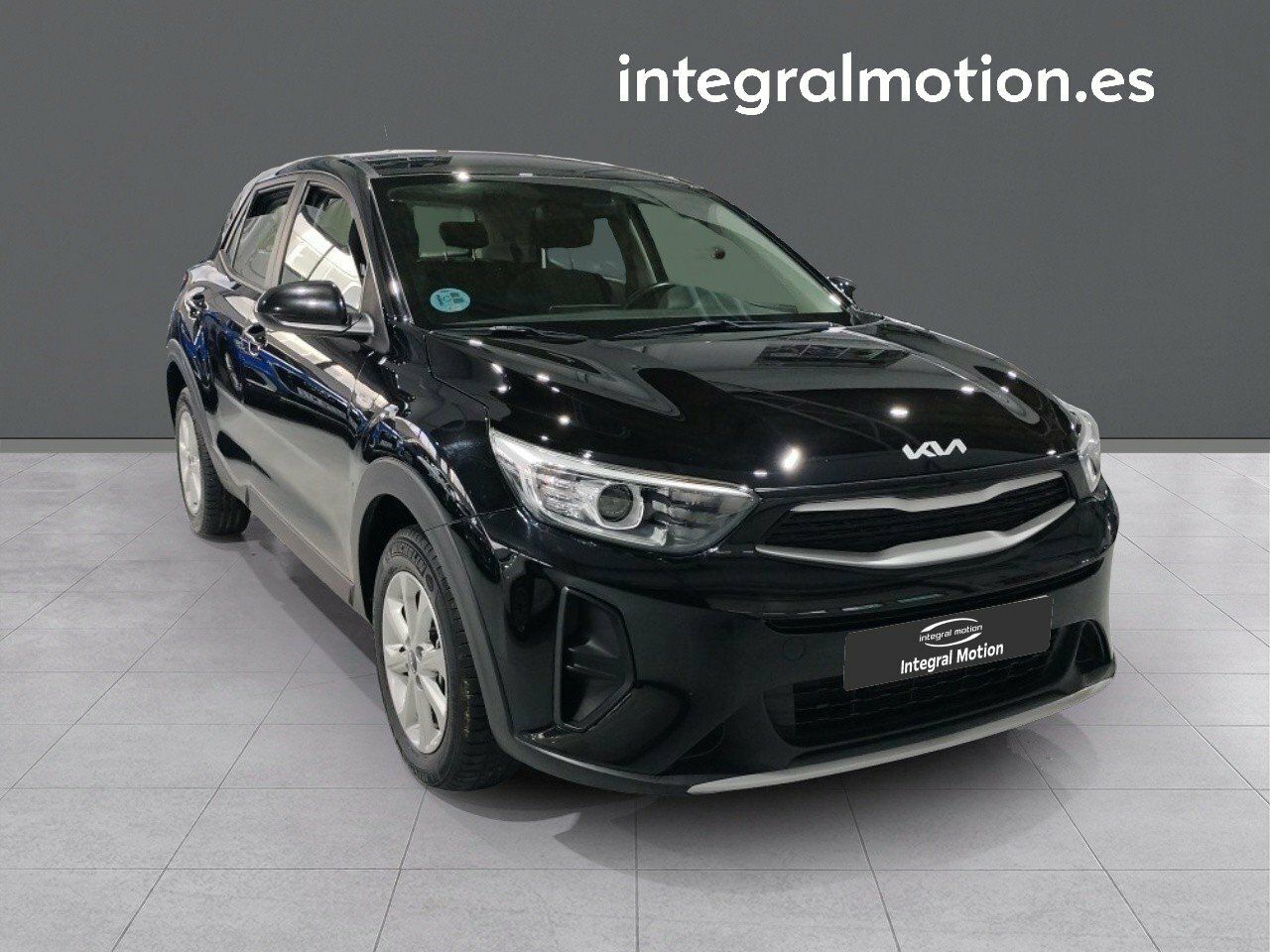 kia stonic 2023 / foto grande (3)