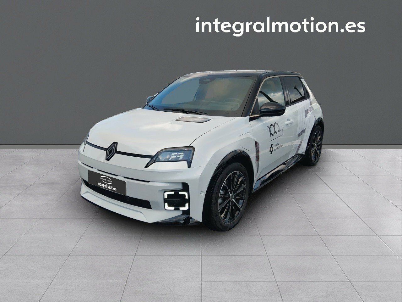 Foto renault r5 2024 /