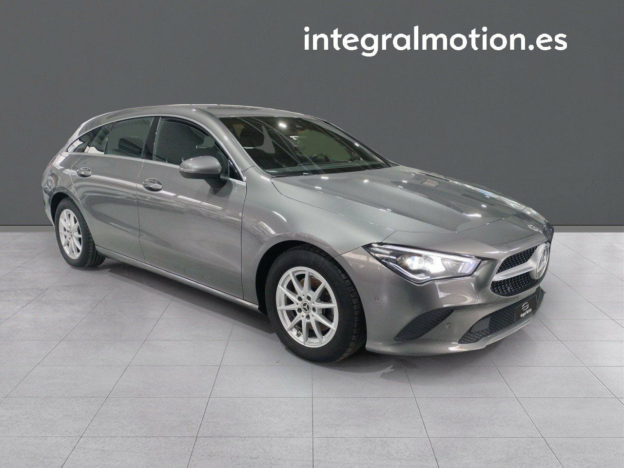 mercedes cla 2021 / foto grande (3)
