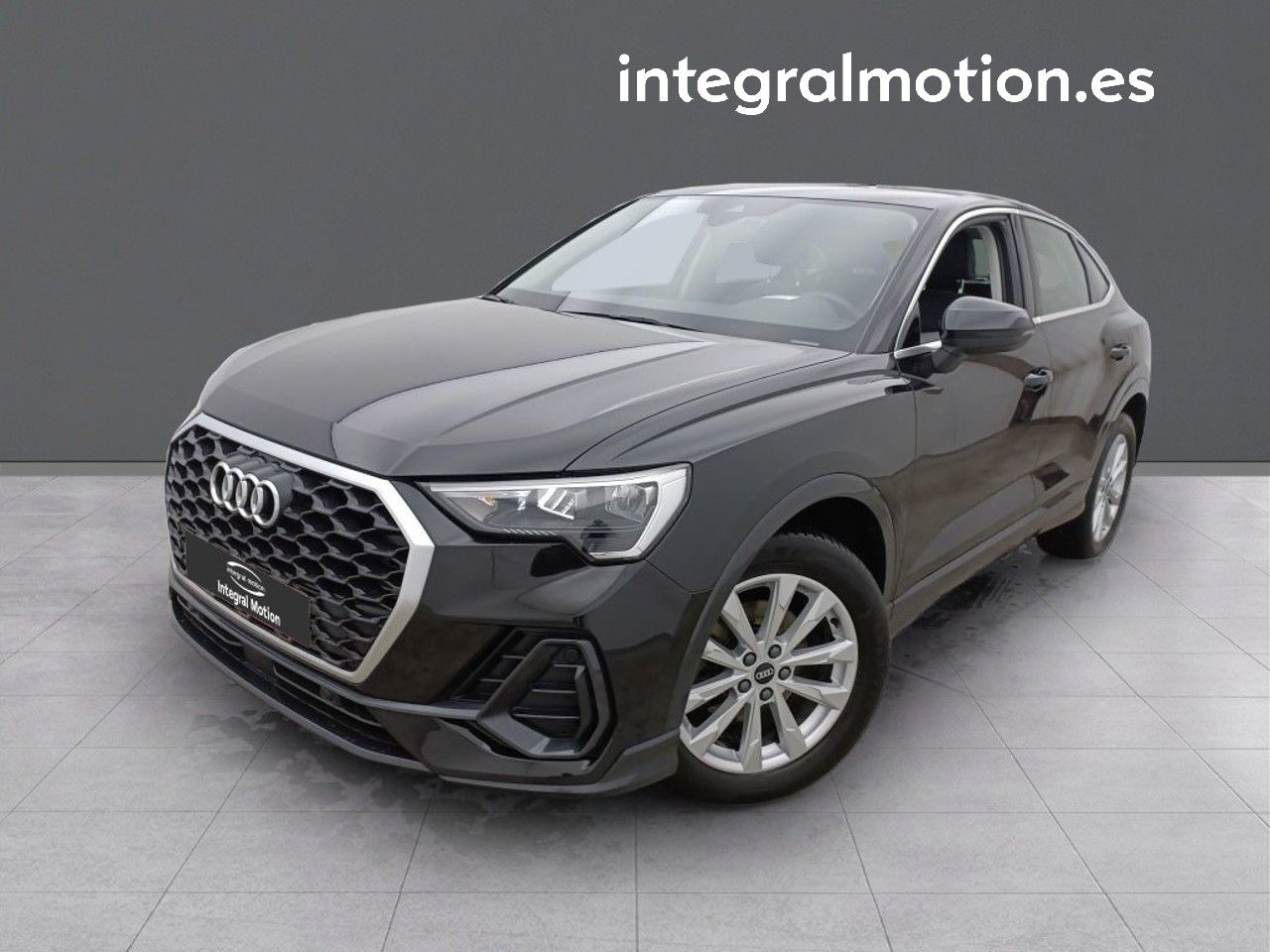 Foto audi q3 2021 /