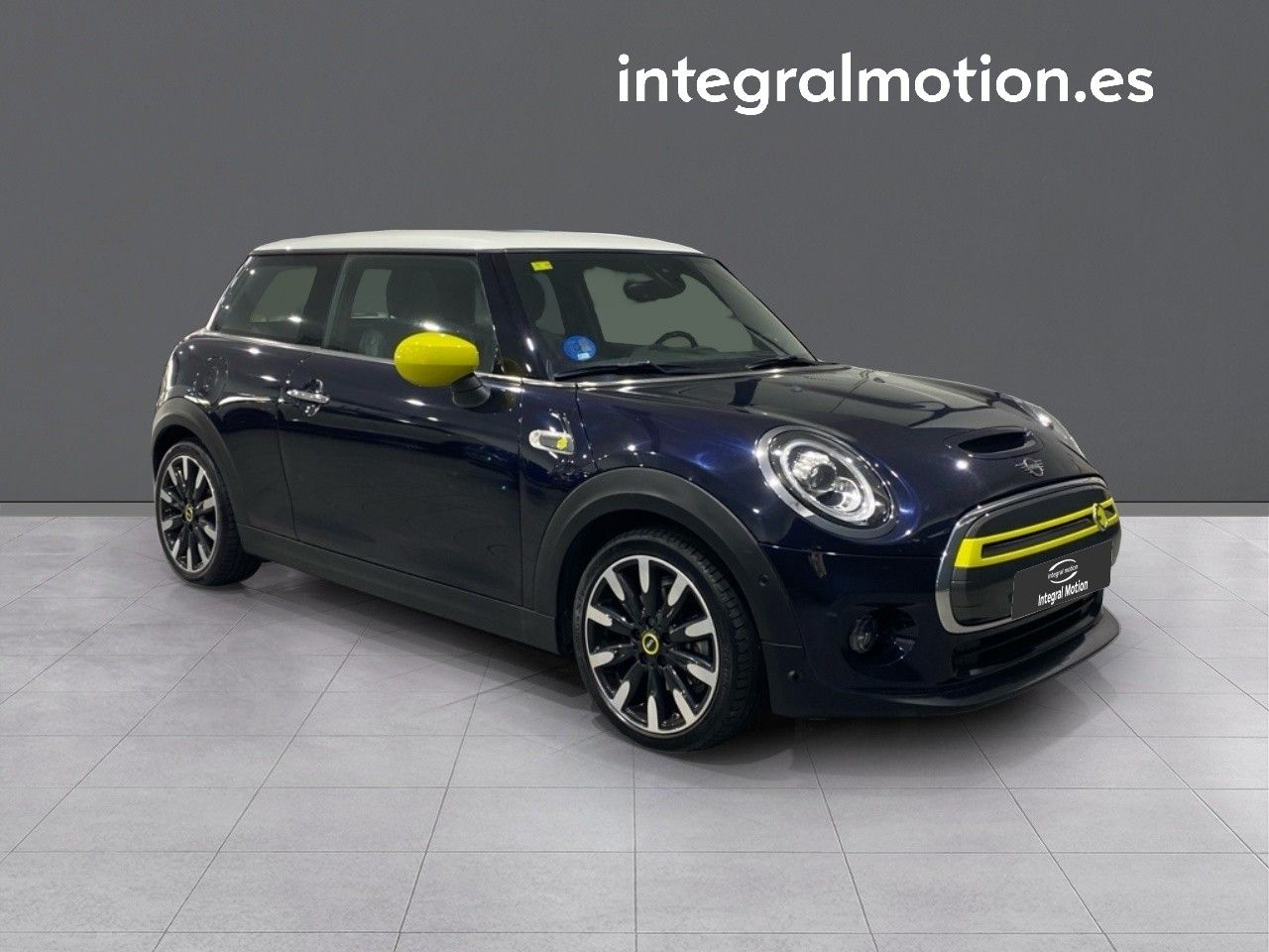 mini mini 2020 / foto grande (3)