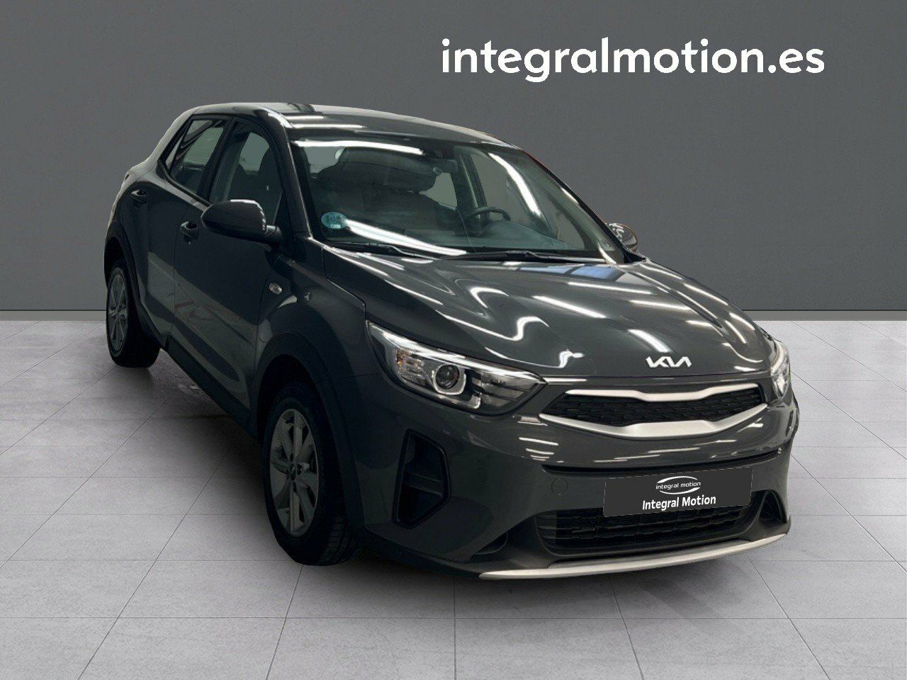 kia stonic 2023 / foto grande (3)