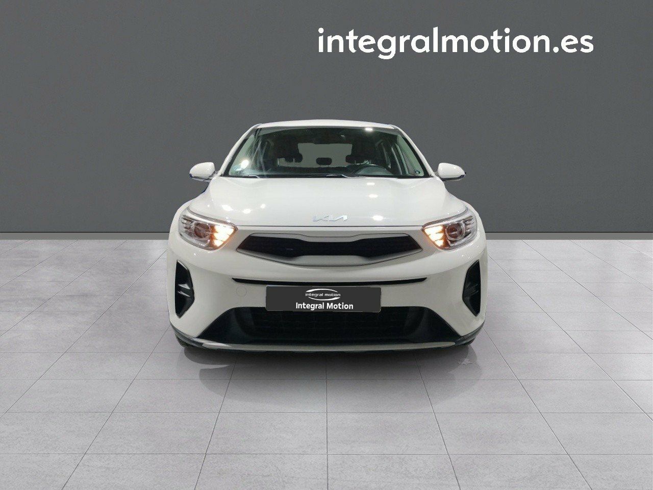 kia stonic 2023 / foto grande (2)