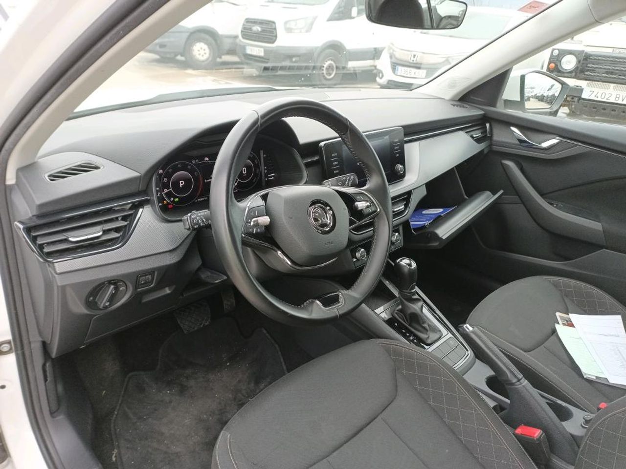 skoda kamiq 2021 / foto grande (3)