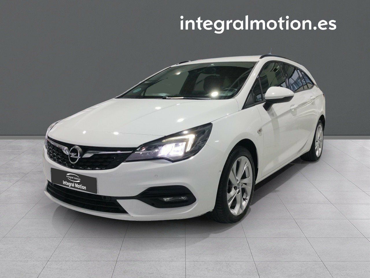Foto opel astra 2020 /