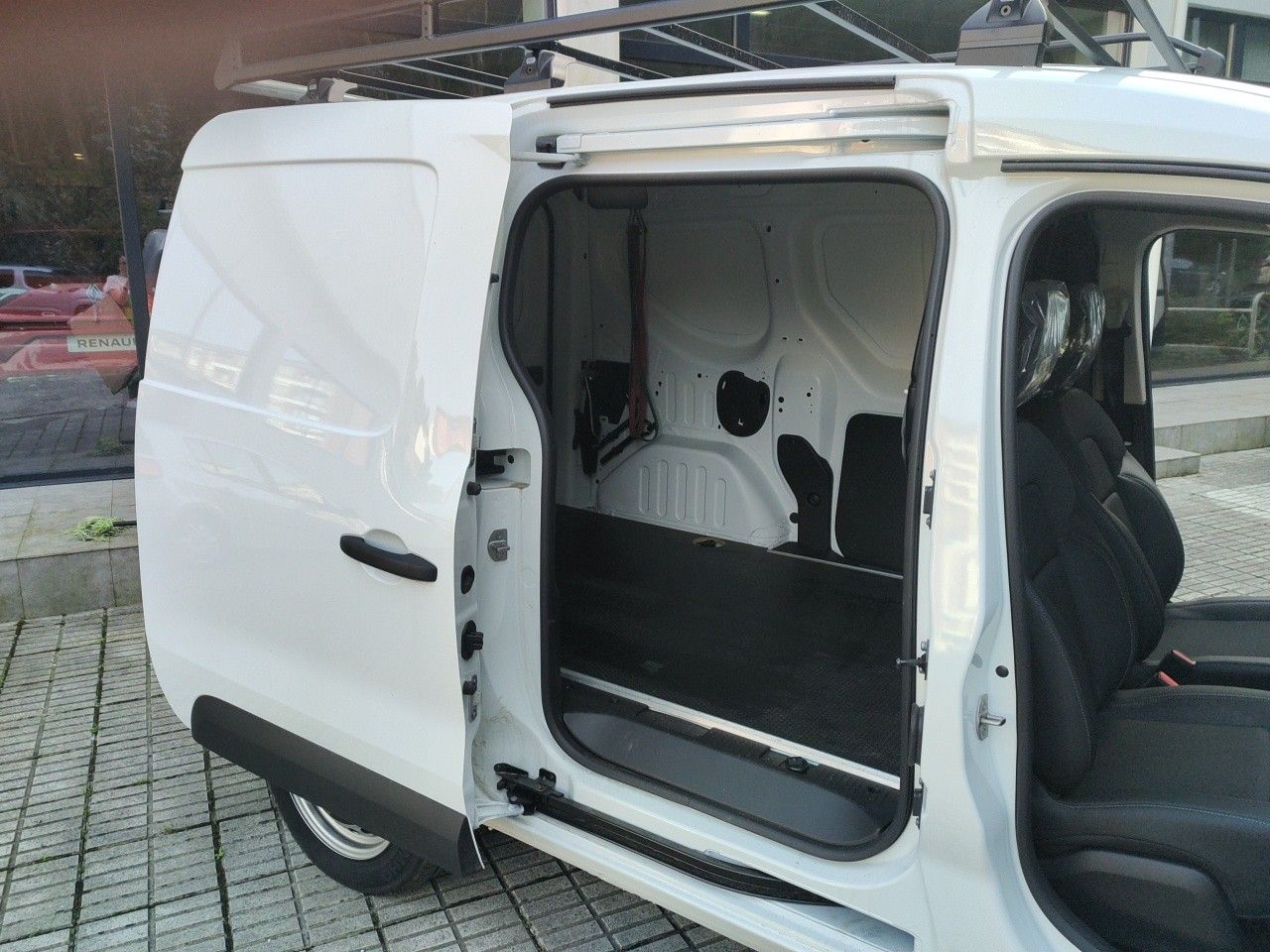 renault express 2024 / foto grande (3)