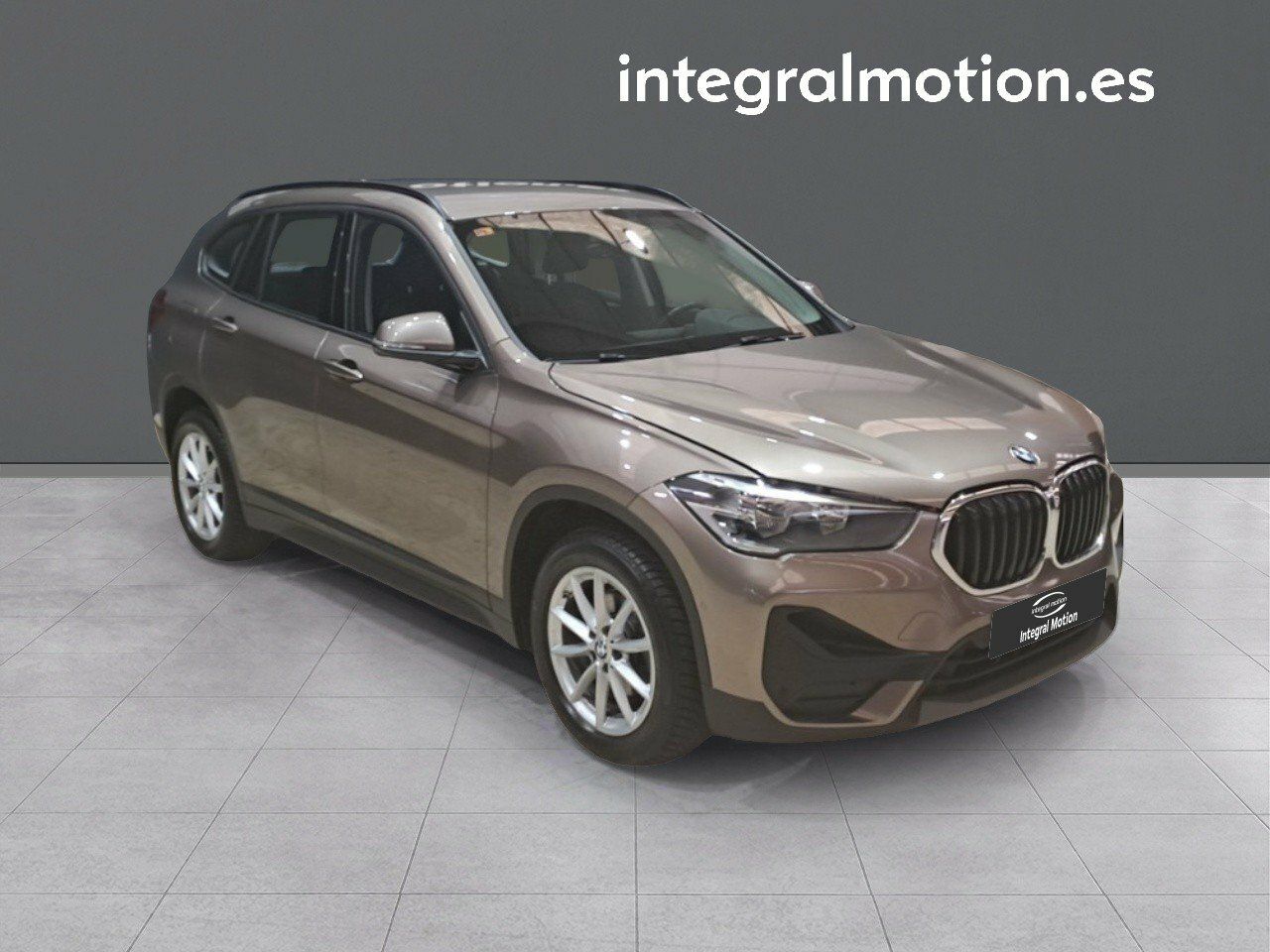 bmw x1 2019 / foto grande (3)