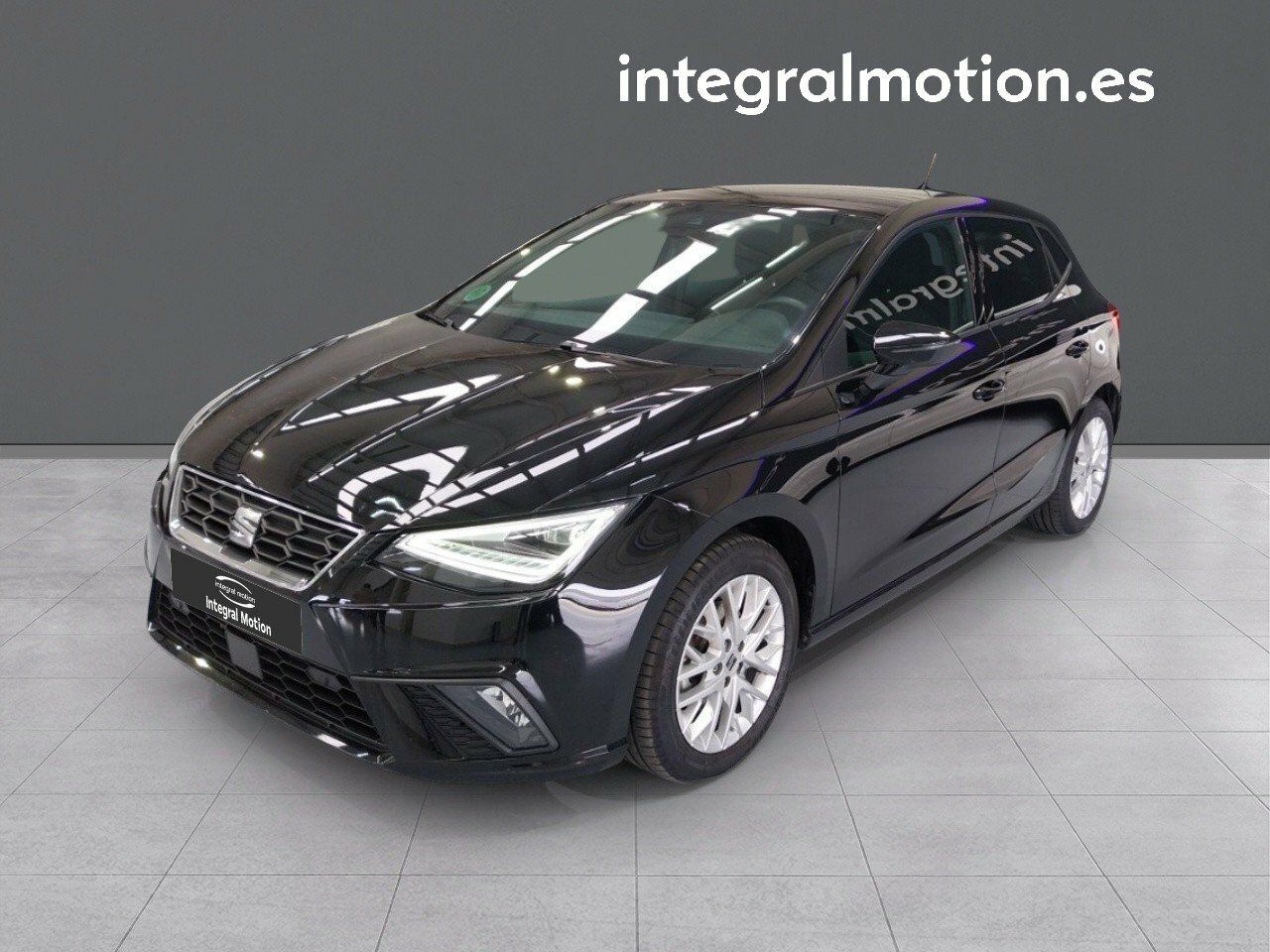 Renault clio 2024 manual 6 marchas  de segunda mano - seat ibiza 2024 /