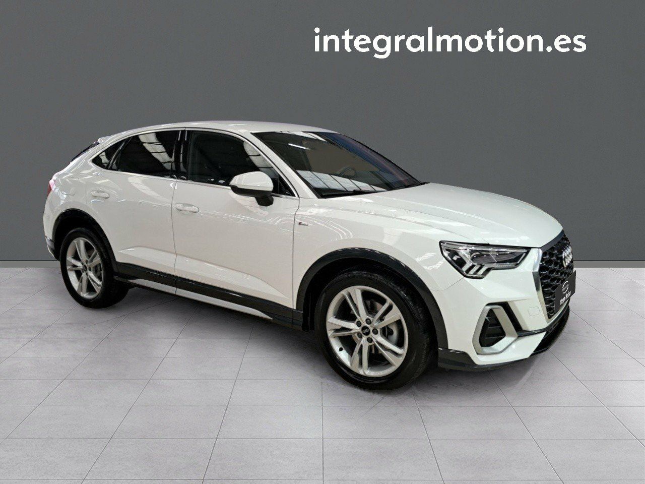 audi q3 2021 / foto grande (3)