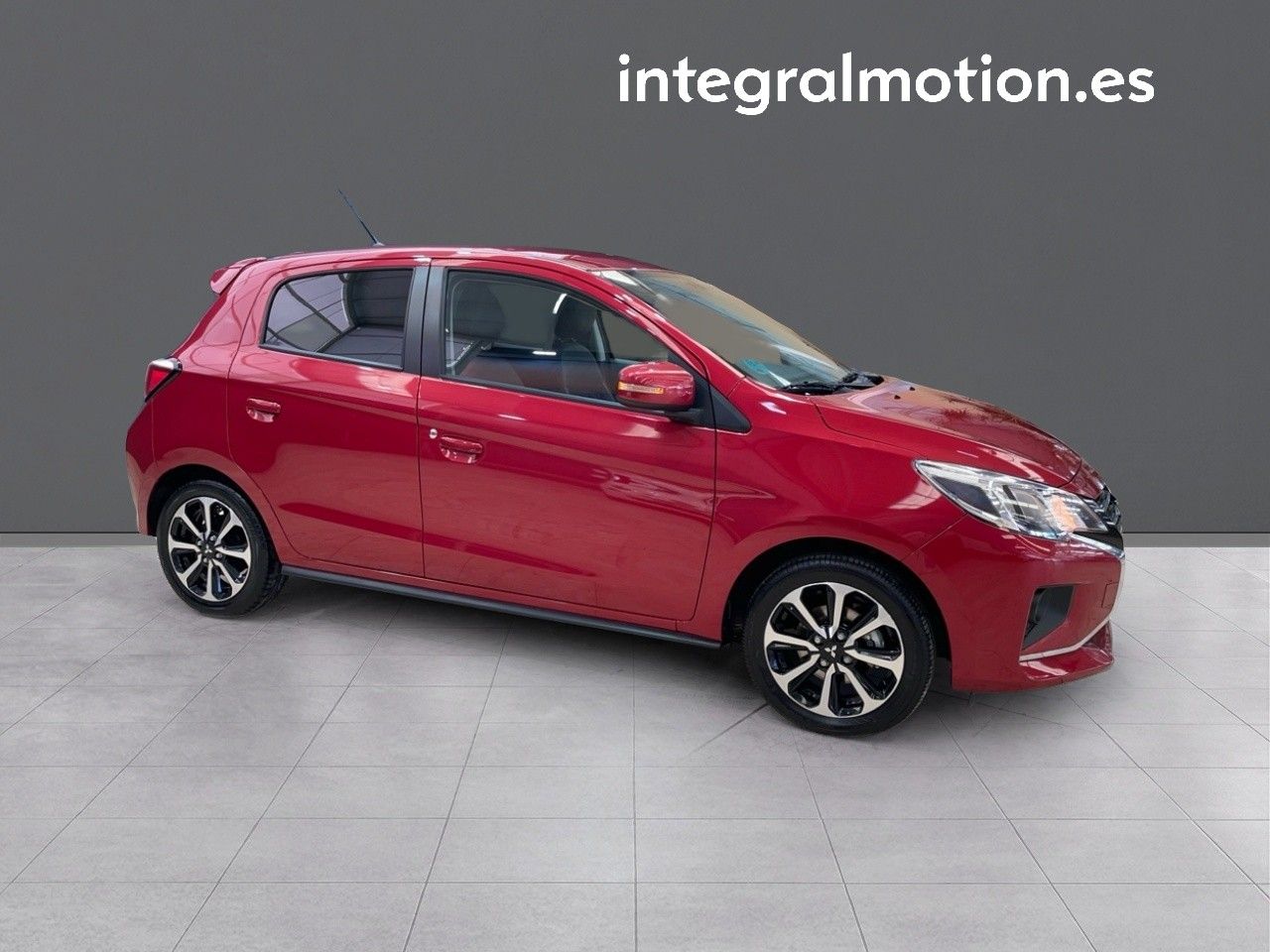 mitsubishi space star 2023 / foto grande (3)
