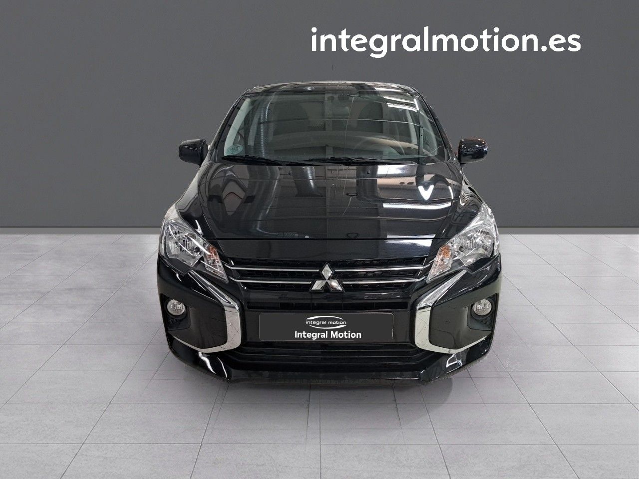 mitsubishi space star 2024 / foto grande (2)