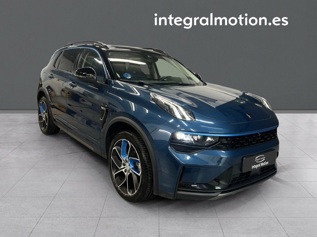 lynk & co 01 2022 / foto grande (3)