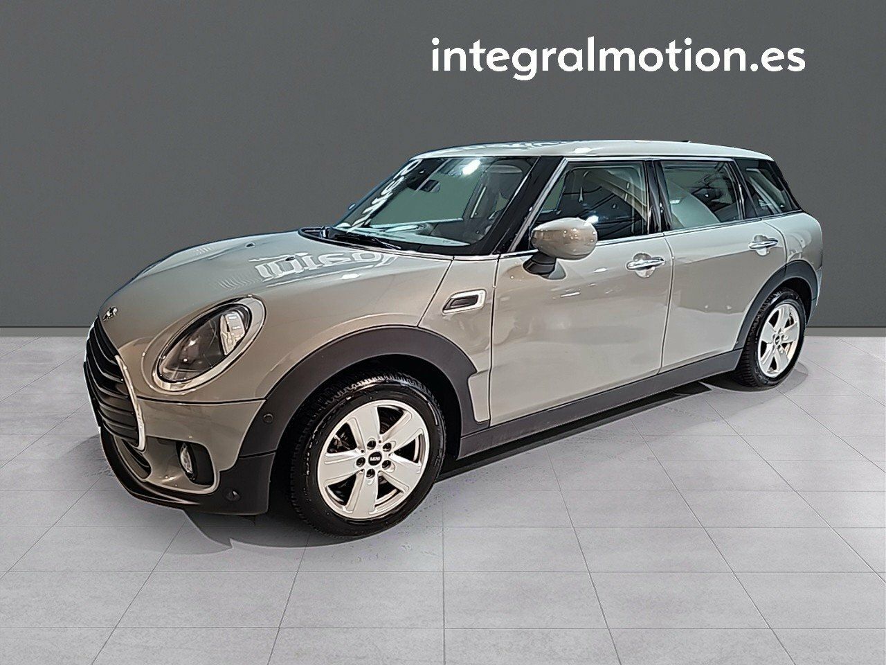 Renault megane cambio manual 6 marchas  de segunda mano - mini clubman 2021 /