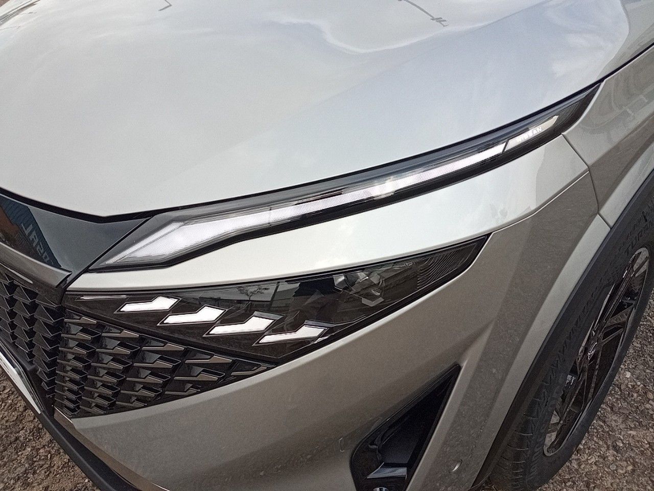 nissan qashqai 2024 / foto grande (3)
