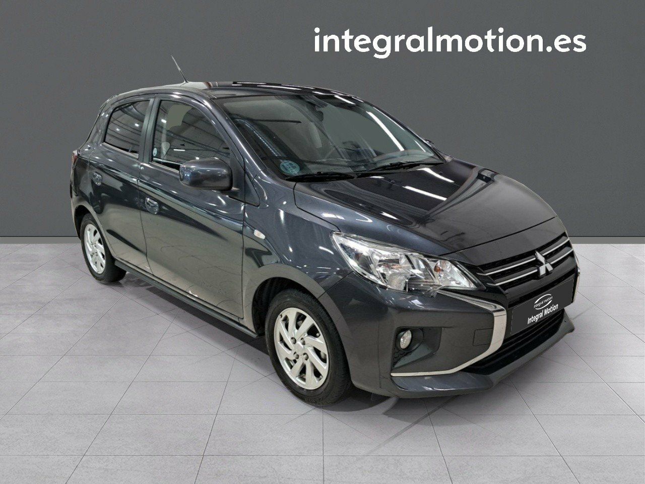 mitsubishi space star 2024 / foto grande (3)
