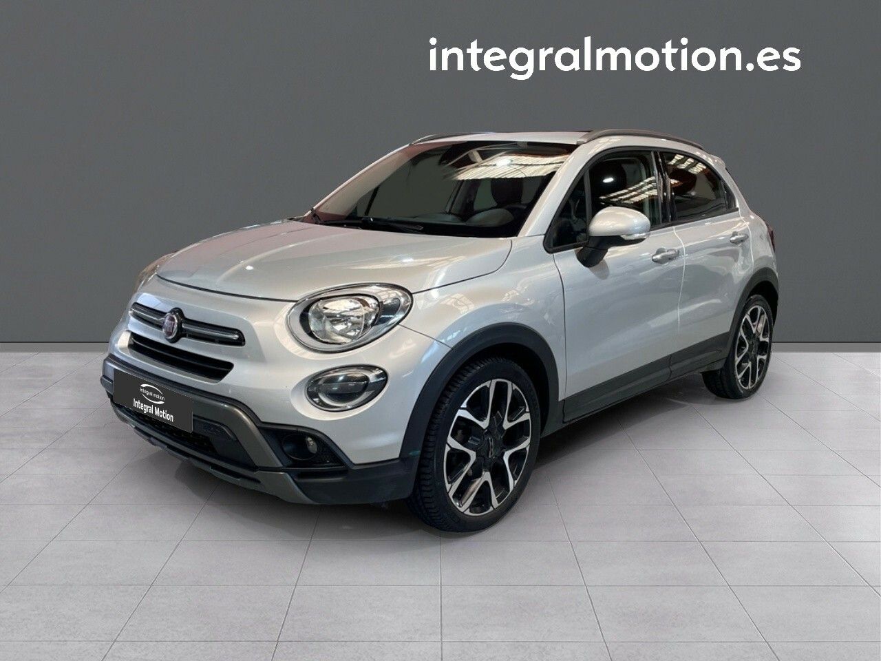 Coche con 5 plazas  de segunda mano - fiat 500x 2022 /