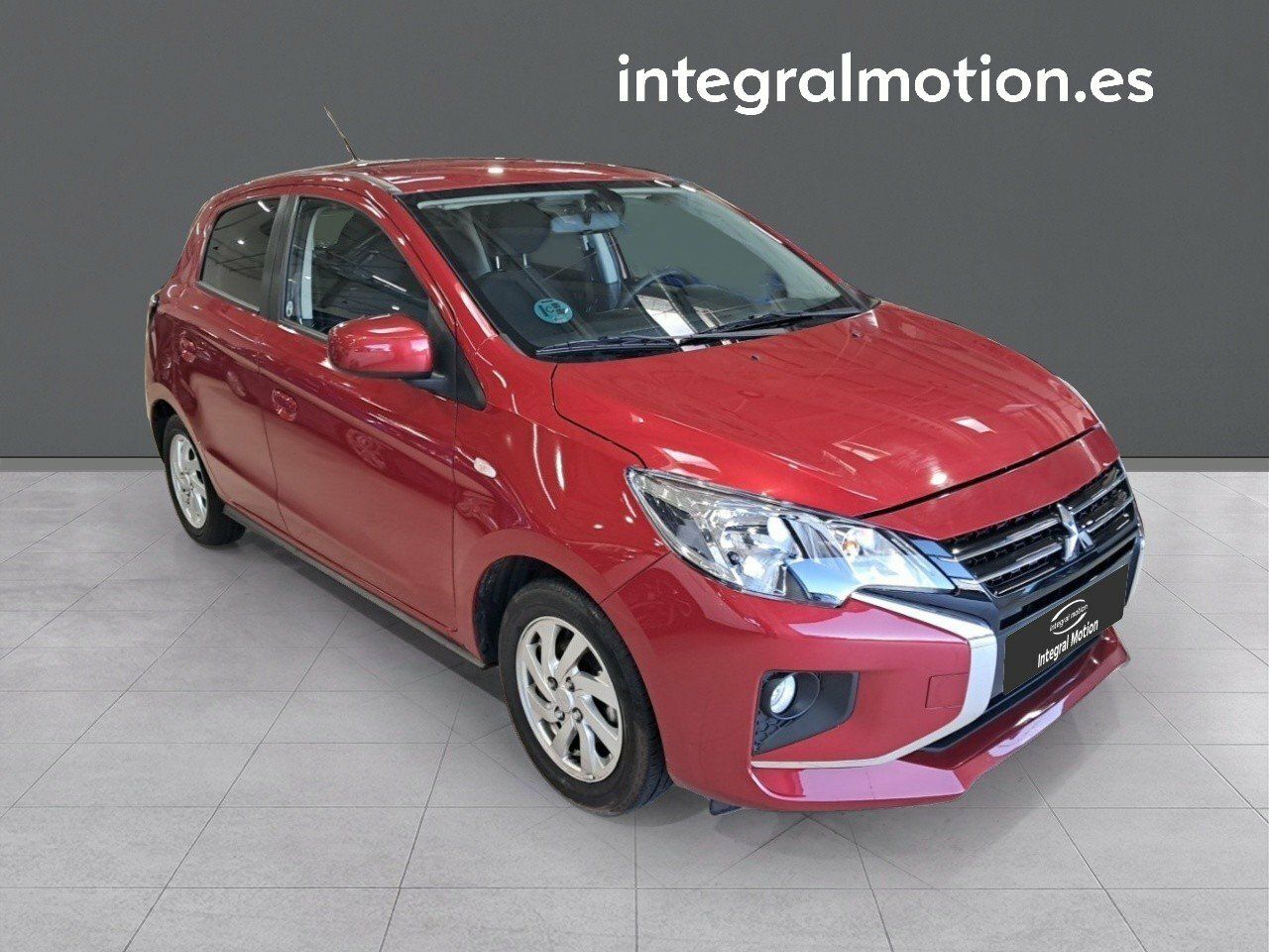 mitsubishi space star 2024 / foto grande (3)