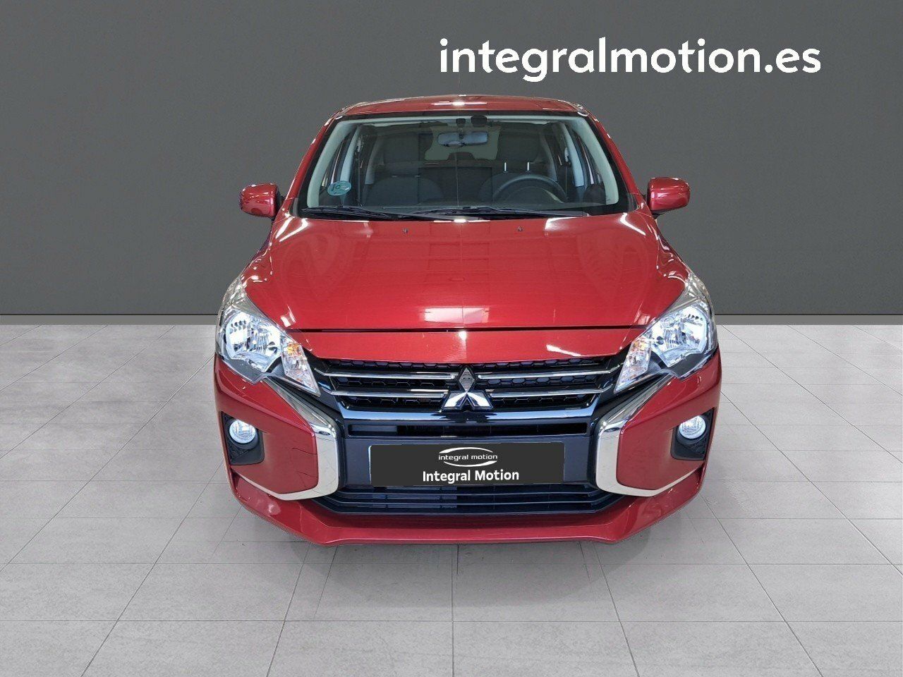 mitsubishi space star 2024 / foto grande (2)