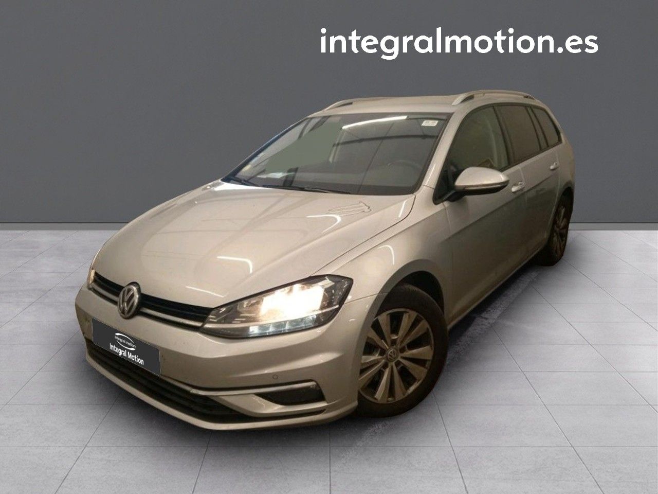 Casa venta avenida  de segunda mano - volkswagen golf 2019 /