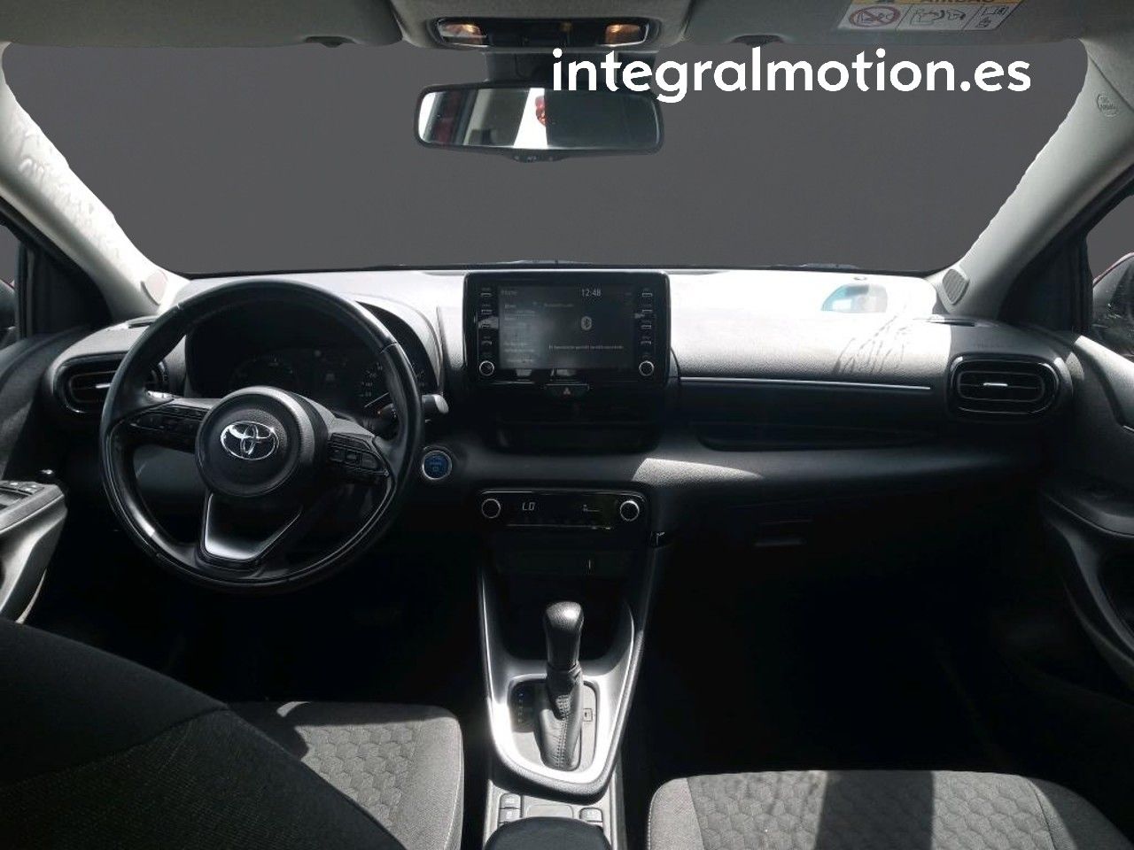 toyota yaris 2021 / foto grande (3)