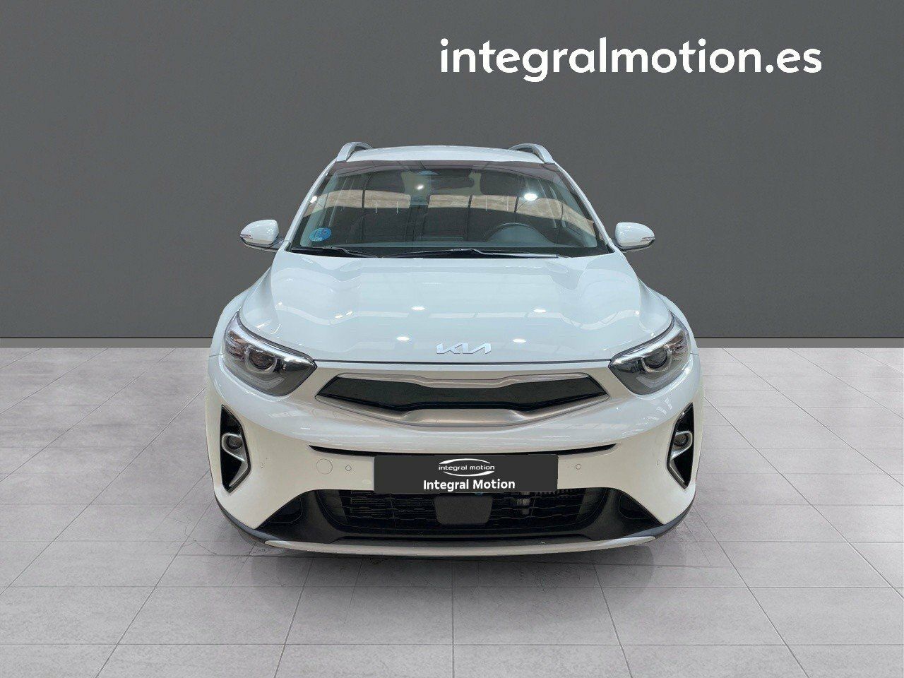 kia stonic 2022 / foto grande (2)